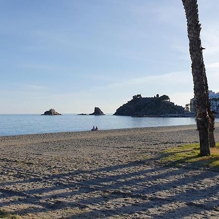 Tropical Avenida Andalucia Apartment Almuñécar Екстериор снимка